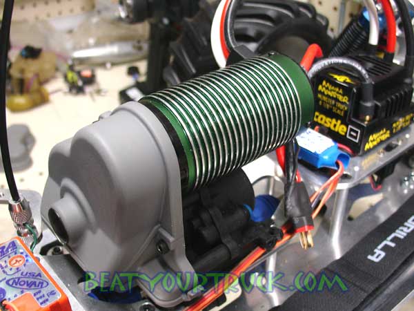 Beat Your Truck Project B-Maxx - Custom Brushless E-Maxx